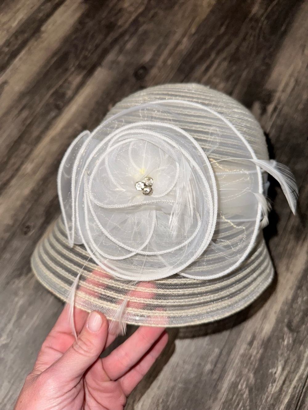 Giovannio NY Ivory Mesh Church Hat Floral Feather Rhinestone Dress Hat